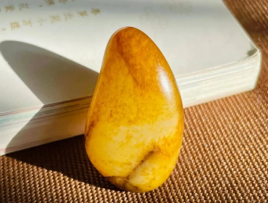 老熟无结构籽料！和田玉里的七种荔枝肉！